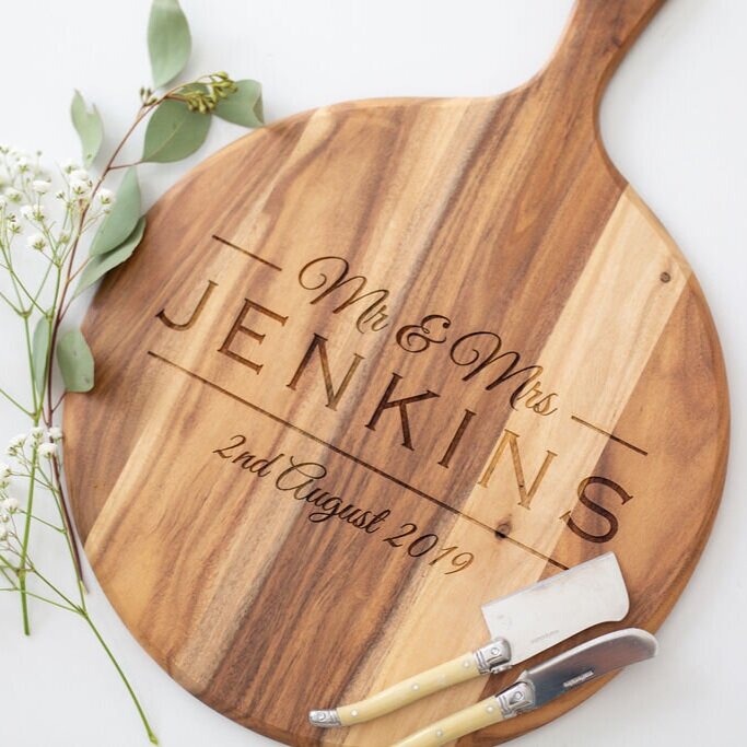 Personalised Cheeseboard - The Confetti Gift Co
