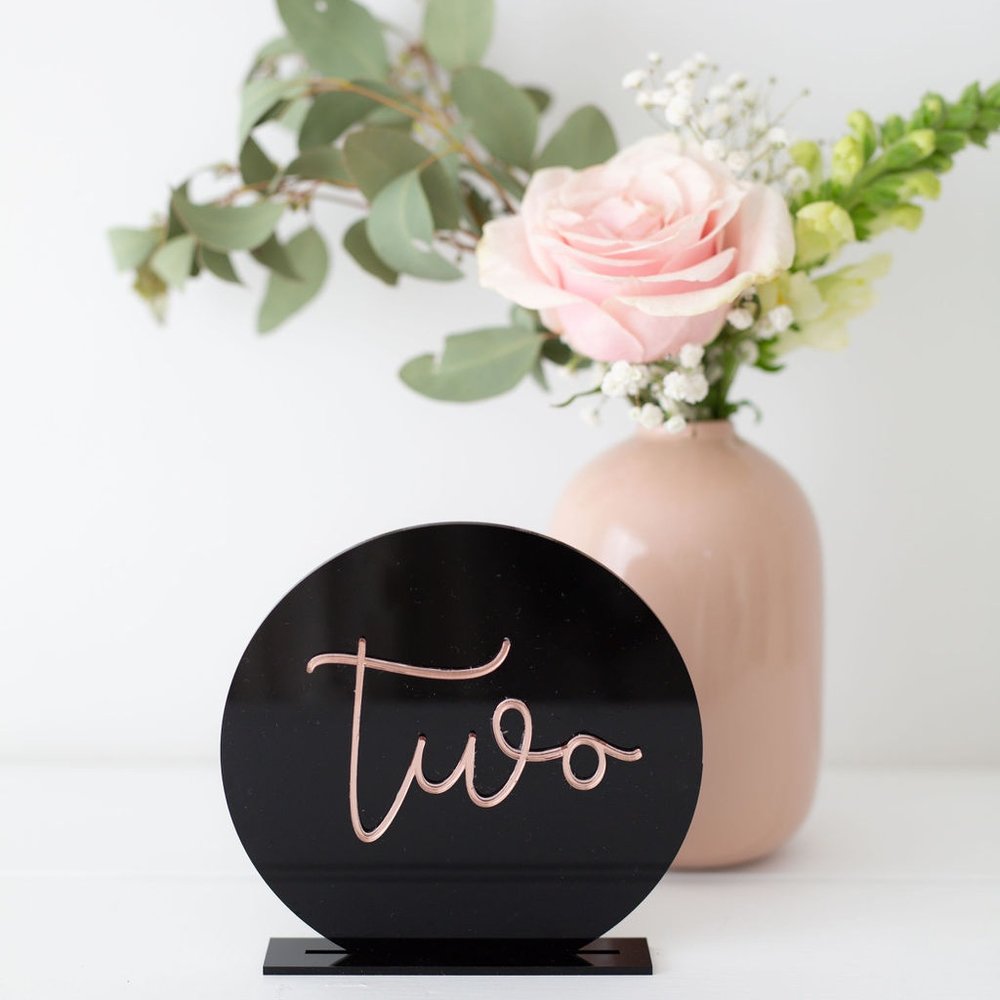 Black Acrylic Round Table Numbers - The Confetti Gift Co