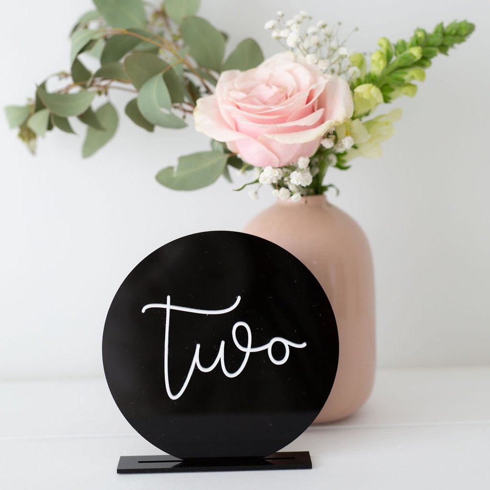 Black Acrylic Round Table Numbers - The Confetti Gift Co