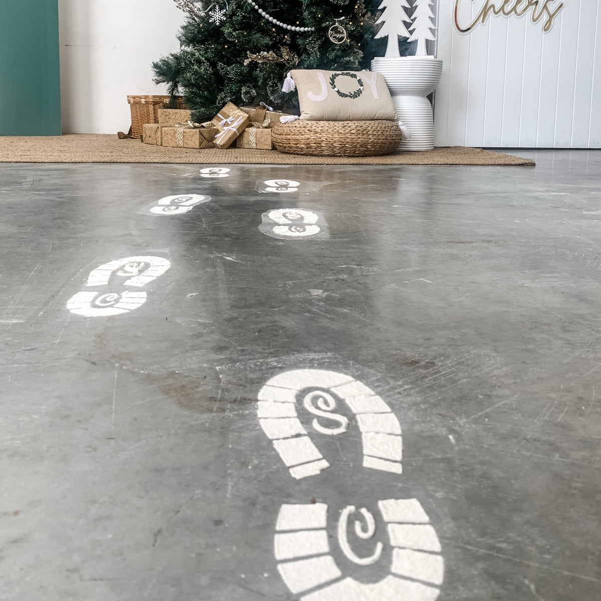 Santa's Footsteps - The Confetti Gift Co